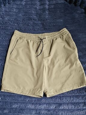 Mens Stretchtech Olive Shorts Size XL